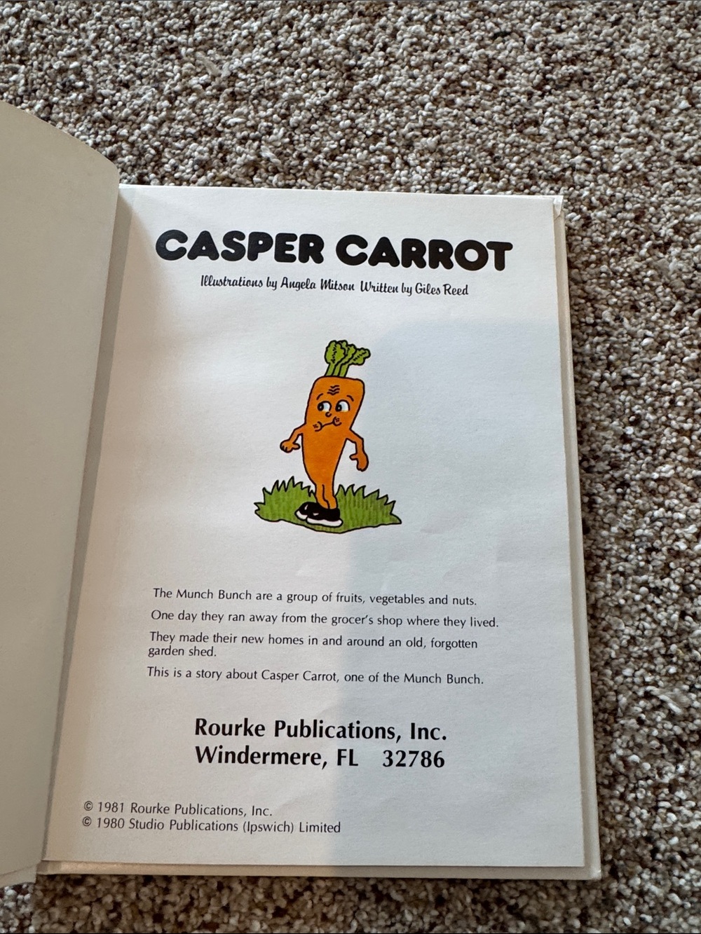 A Munch Bunch Book “Casper Carrot” by Giles Reed - Picture 4 of 12